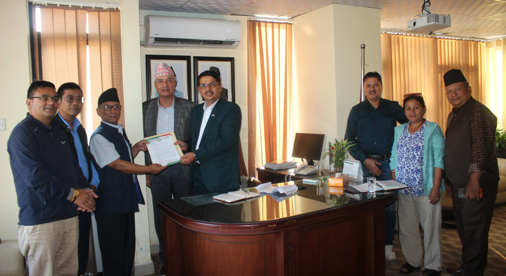 फिट एण्ड प्रोपर टेस्टकोलागि पर्याप्त समय मागगर्न अभिभावक संघहरुलाई बचत संघ भक्तपुरको ध्यानाकर्षण