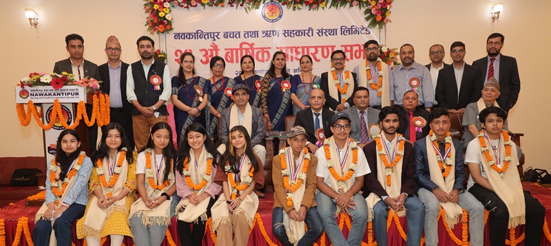एसईईमा उत्कृष्ट १० जनालाई नवकान्तिपुरको सम्मान