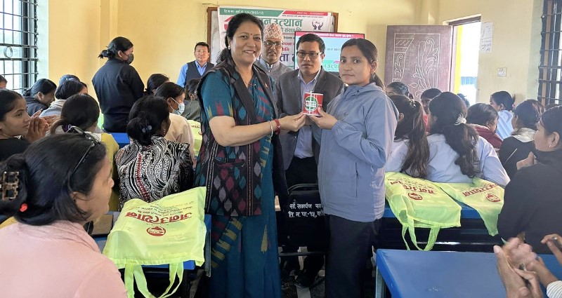 जनउत्थान बचतको वित्तीय साक्षरता कार्यक्रमलाई ४८ लाख 