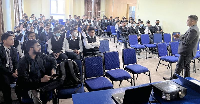 सहकारी दिवस : सुनवर्षी सहकारीको “विद्यार्थीसंग सहकारी सचेतना”