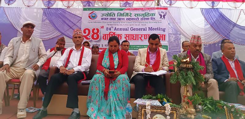 सहकारीलाई आफ्नो नीजि ब्यबसाय बनाएकोले बदनाम भए